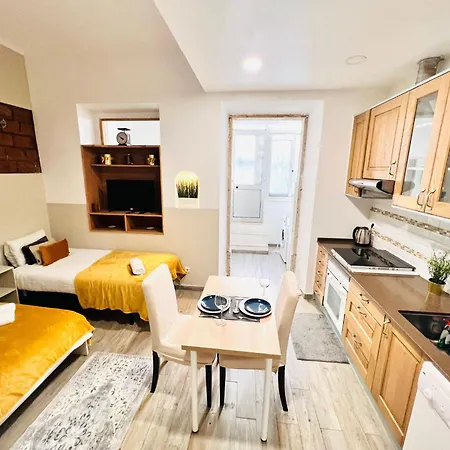 For A Memorable In Lisbon, Ideal For Tourists Lisboa