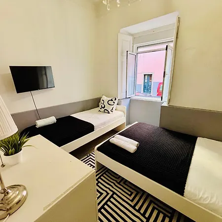 For A Memorable In Lisbon, Ideal For Tourists * Lisbona