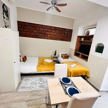 For A Memorable In Lisbon, Ideal For Tourists