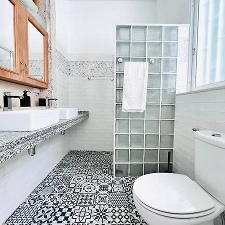 For A Memorable In Lisbon, Ideal For Tourists